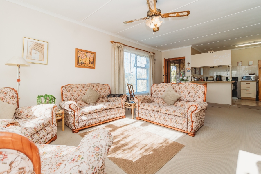 2 Bedroom Property for Sale in Denneoord Western Cape